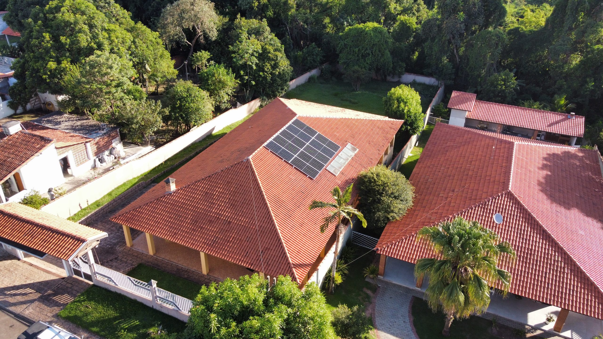 Leia mais sobre o artigo Sistema Residencial 5,55 kWp